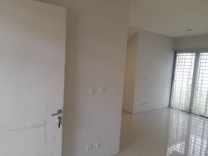 Rumah disewakan di Vassa Residence Lippo Cikarang 